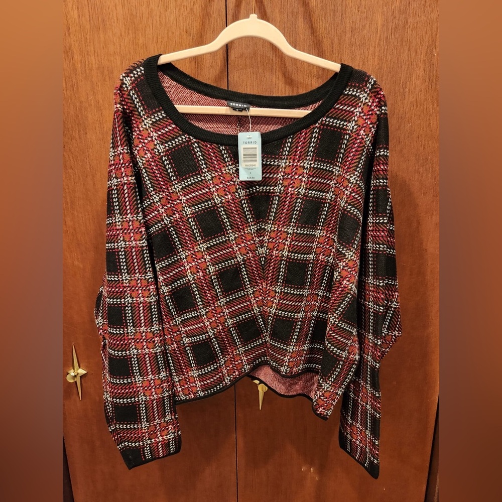 *NWT* Plaid Torrid Sweater